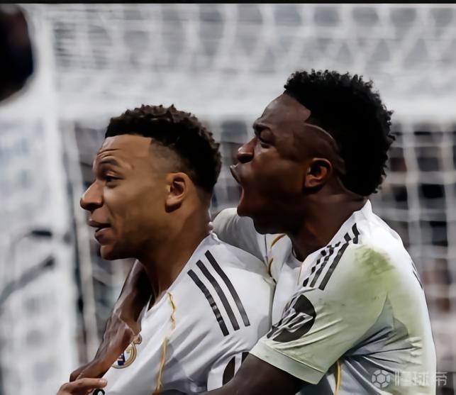 ESPN：皇马内部认为姆巴佩和维尼修斯无法共存，但老佛爷不这么想