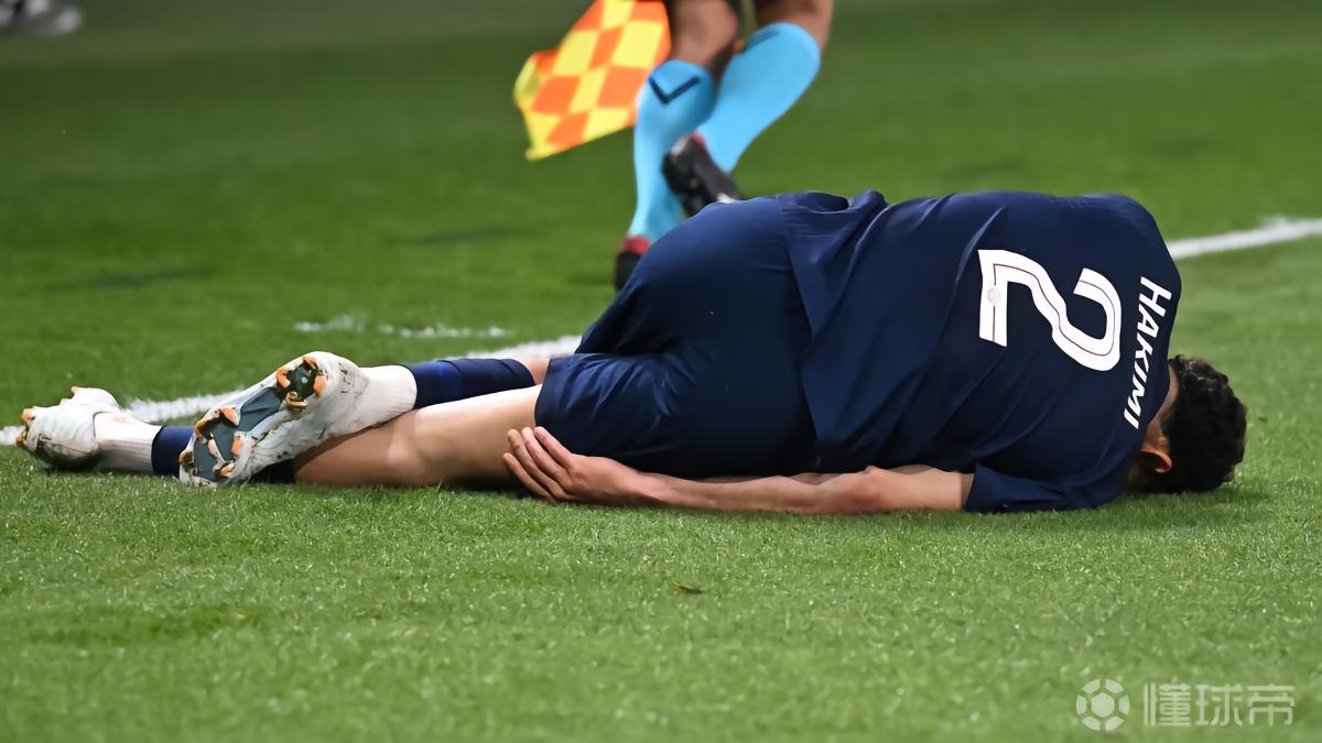 记者：阿什拉夫腿筋受伤将缺席欧冠半决赛次回合