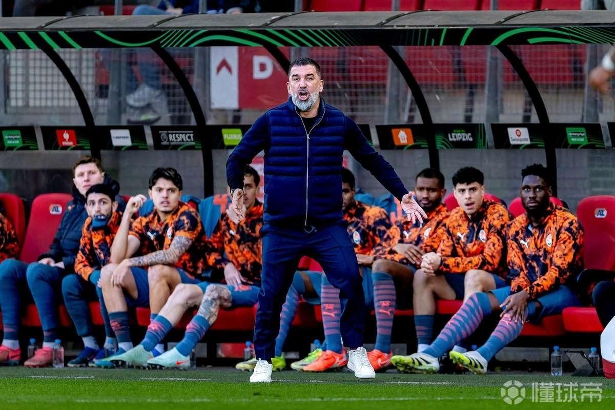 图兰：只要梅西仍在赛场，他就是我心中世界足坛最佳球员