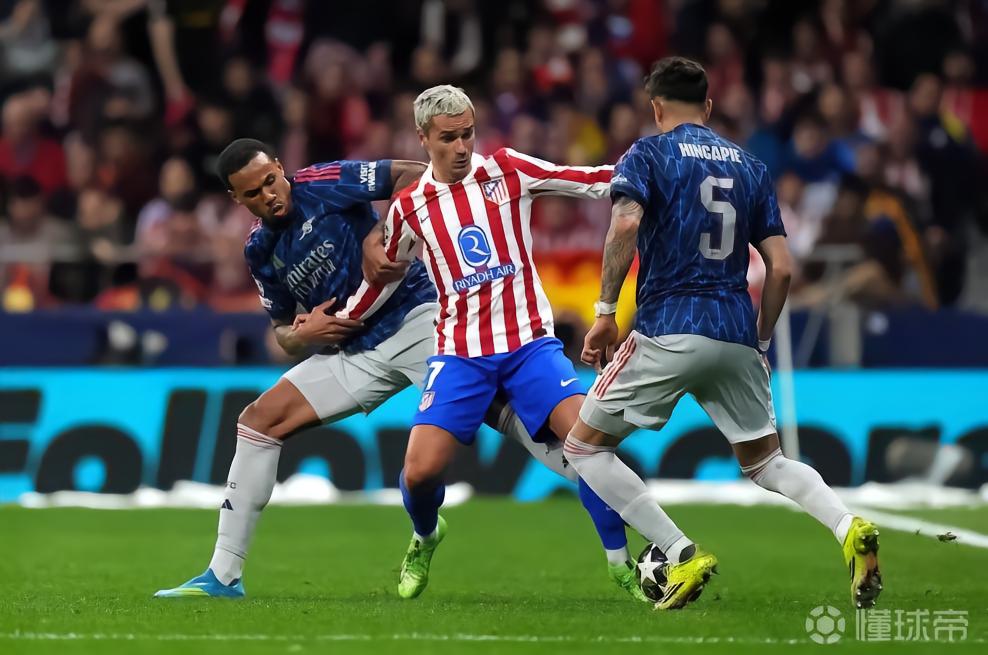 詹俊：西蒙尼变阵激活格列兹曼；阿森纳左路进攻毫无亮点