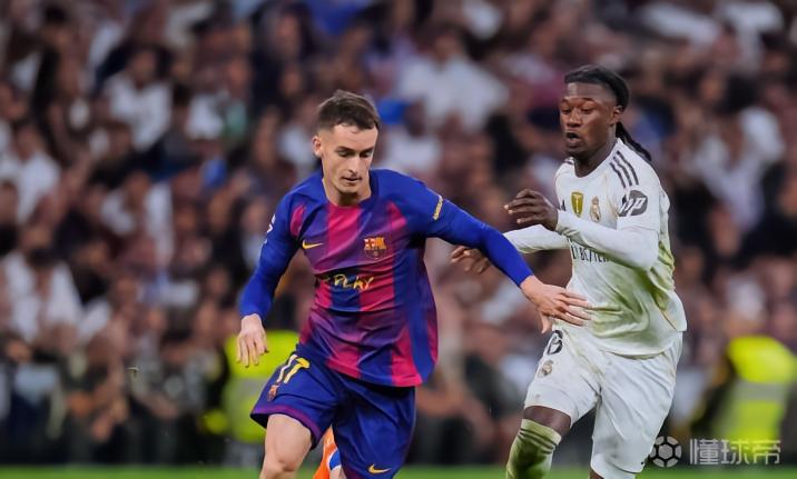 斯基拉：卡萨多可能以租借形式离开巴萨，多支球队对其有意