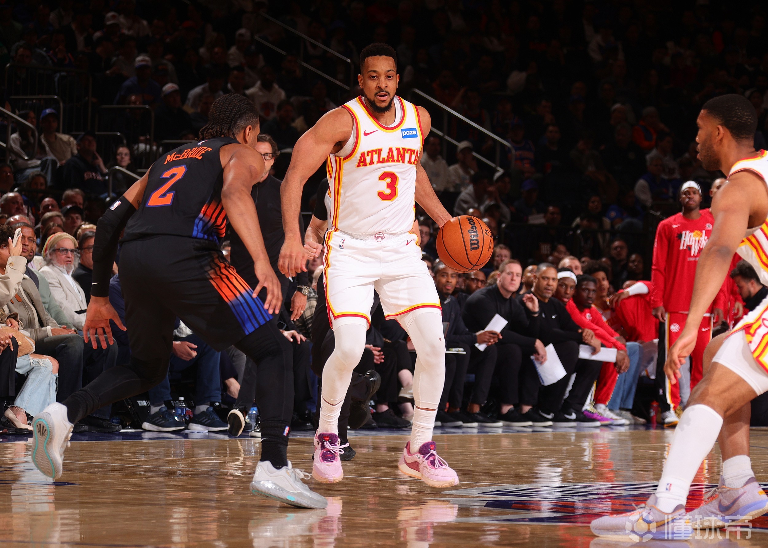 打铁大战，老鹰主场关键战或能追平尼克斯。