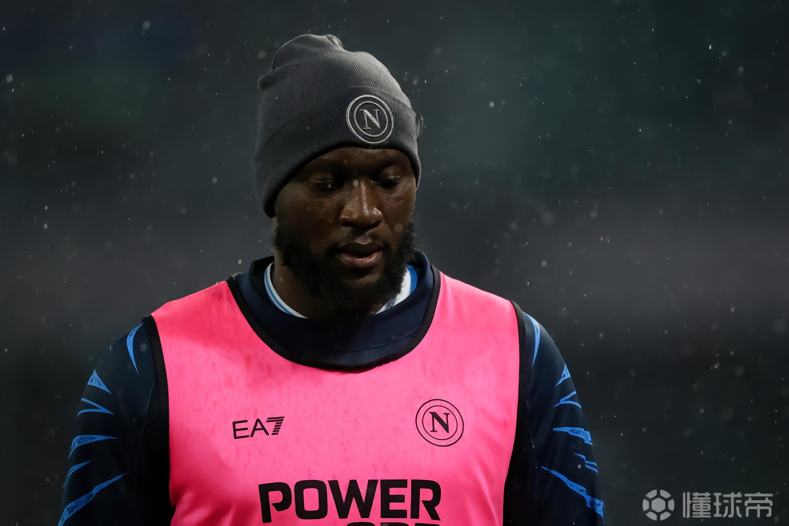 都体：卢卡库预计今夏离开那不勒斯，米兰正评估引进他的可能