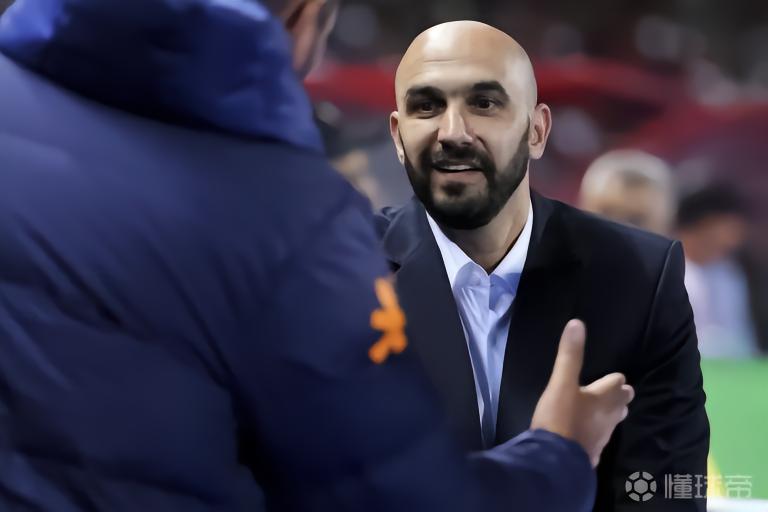 记者：皇马欣赏前摩洛哥主帅雷格拉吉，内部讨论热度高于穆帅