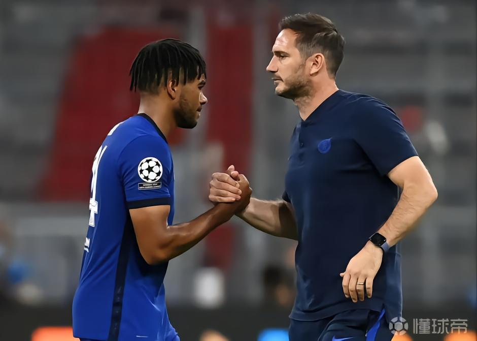 兰帕德：里斯-詹姆斯是顶级右后卫，他明显成熟了很多