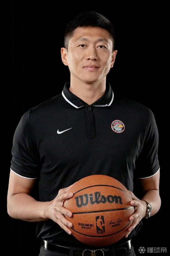 媒体人：前NBA发展联盟助教李昂将担任吉林主教练