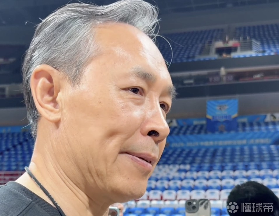 许利民：全队备战都很充分，跟新外援强调要适应广东的身体对抗