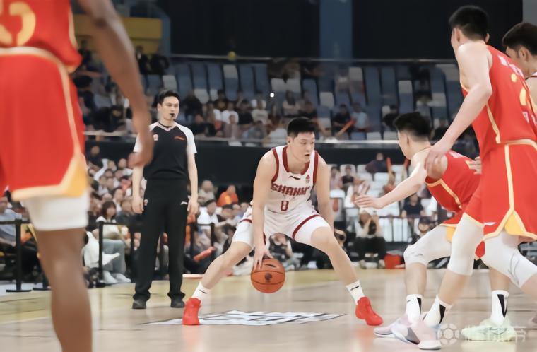 媒体人：山西关键时刻把握性更强，广厦阵容厚度的短板彻底暴露