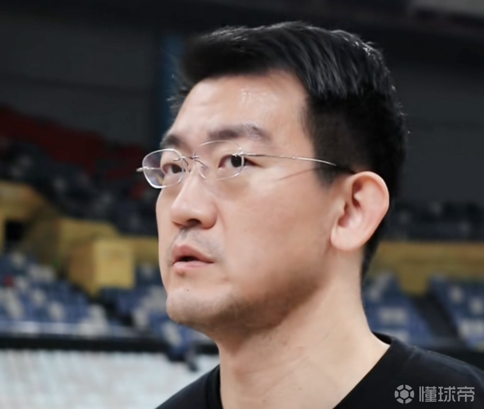 王博：深圳坐拥最佳外援+MVP我们必须重视，胡金秋伤情无大碍