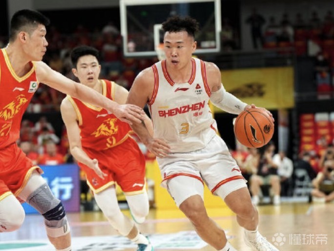 媒体人：深圳在给贺希宁创造机会上不够耐心，G2他们值得期待