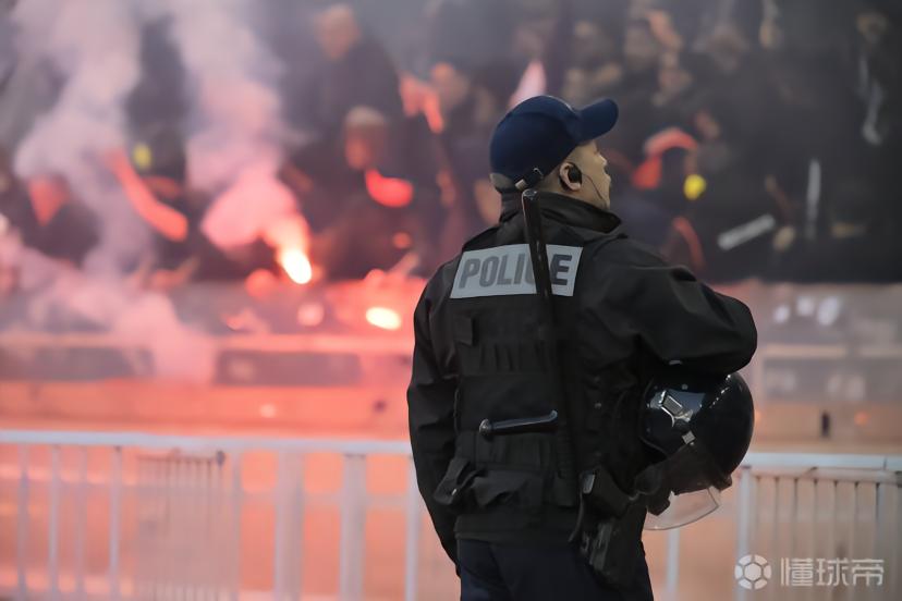 队报：欧冠决赛当晚，法国将部署22000名警察维持治安