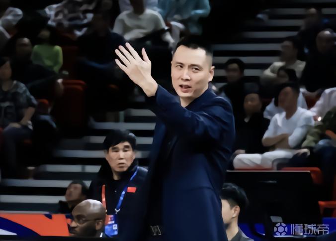 有能！卢伟带领上海大鲨鱼第一个完整赛季，就拿下CBA总冠军