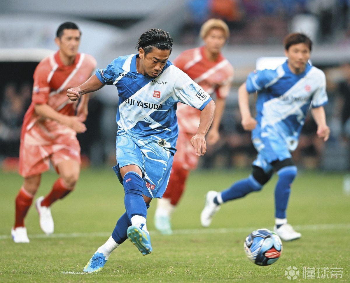 香川真司谈远藤航伤退：难以想象，大家想为他振作起来