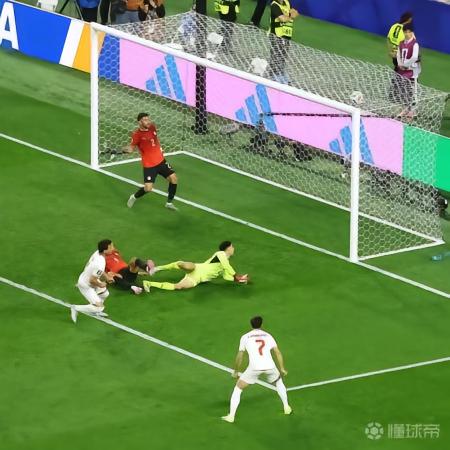 伊布谈伊朗对阵埃及进球被吹：他们扼杀了一个国家的梦想