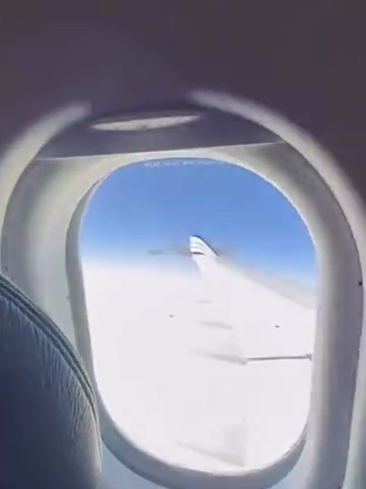 最高礼遇！挪威队凯旋，空军战机近距离伴飞致敬
