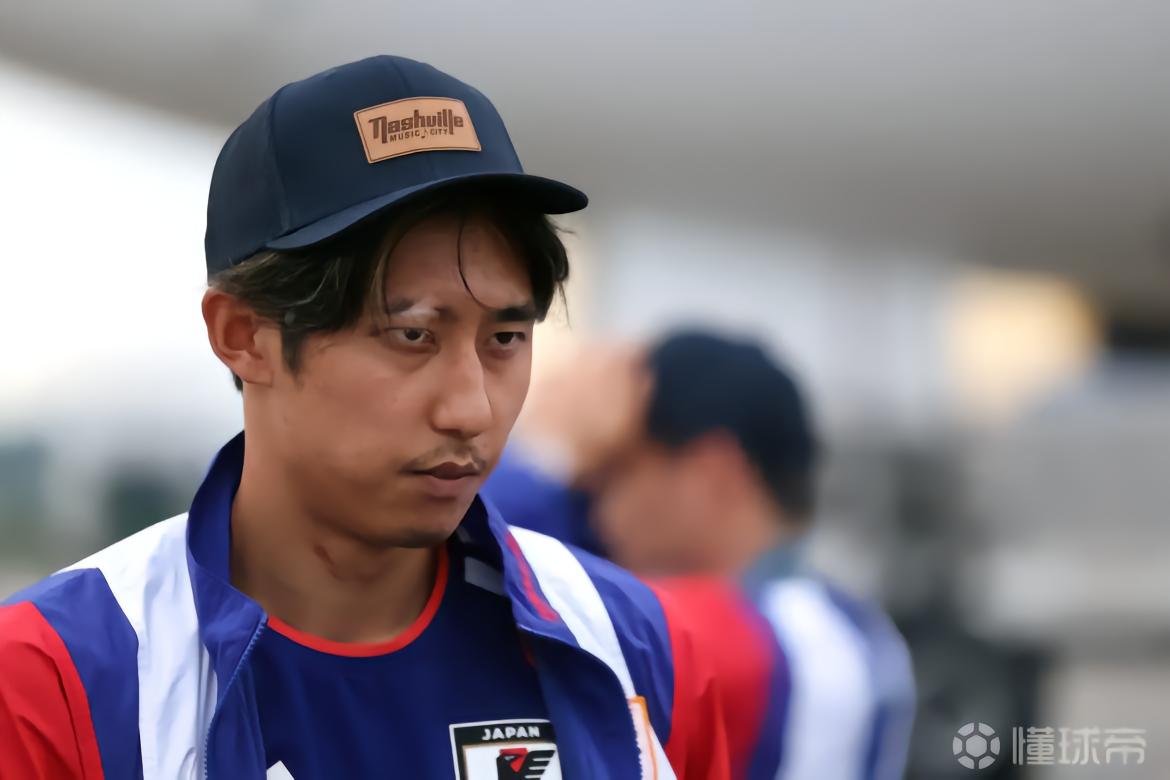 慕尼黑晚报：拜仁后卫伊藤洋辉本赛季很可能被租借离队
