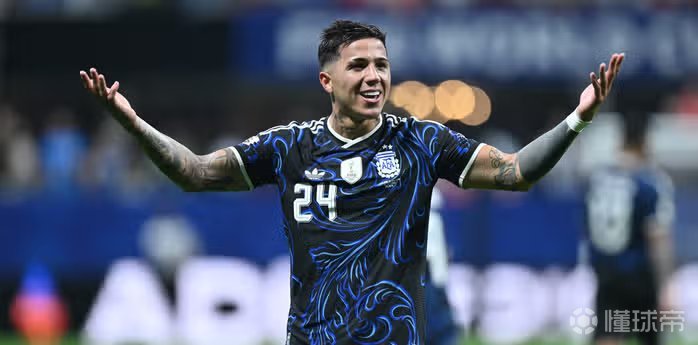 英媒：切尔西准备清洗22人，巴迪亚西勒和迪萨西在列