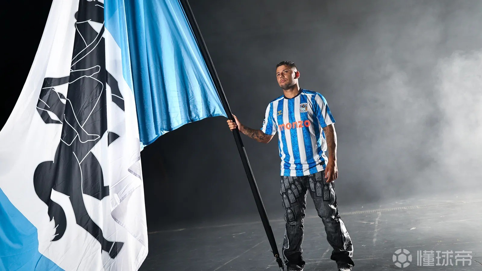 官方：考文垂从谢菲联签回中场阿梅尔；据悉转会费为600万镑