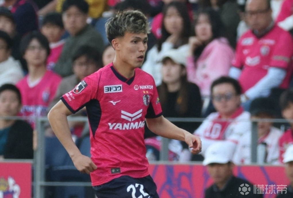 日媒：德乙基尔队报价20岁日本边卫高桥仁胡，他出自巴萨青训