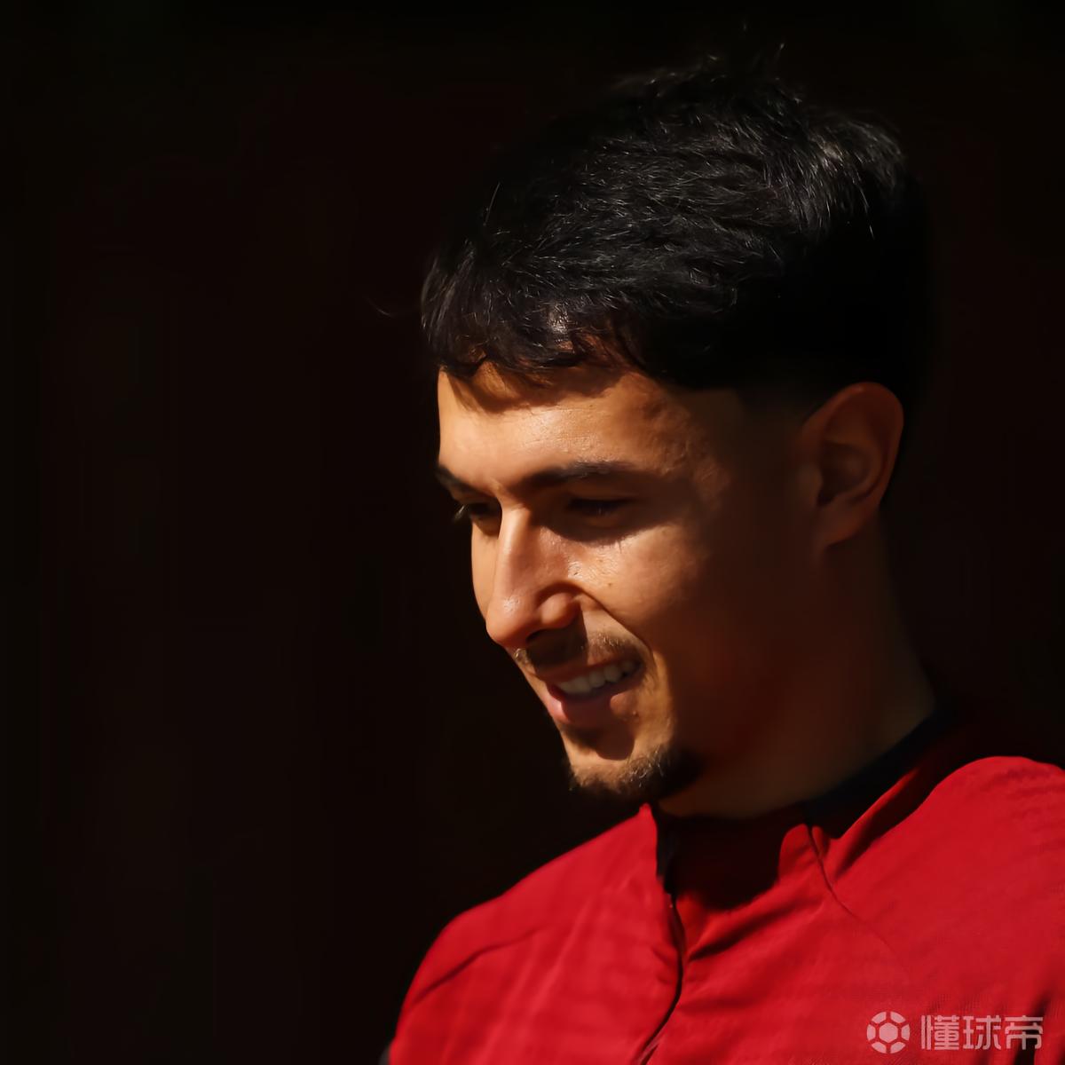 阿斯：阿森纳中场拥挤，苏比门迪争主力位