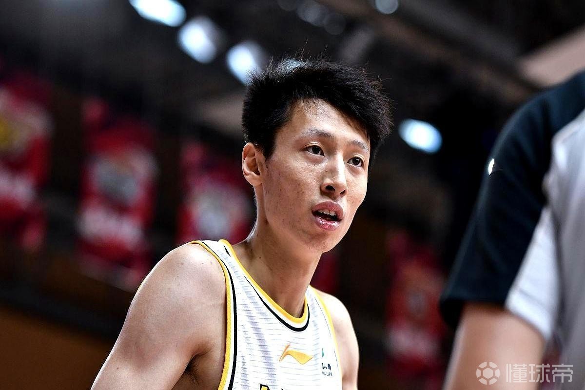 记者：赵岩昊将加盟宁波，签下为期2年的C类合同