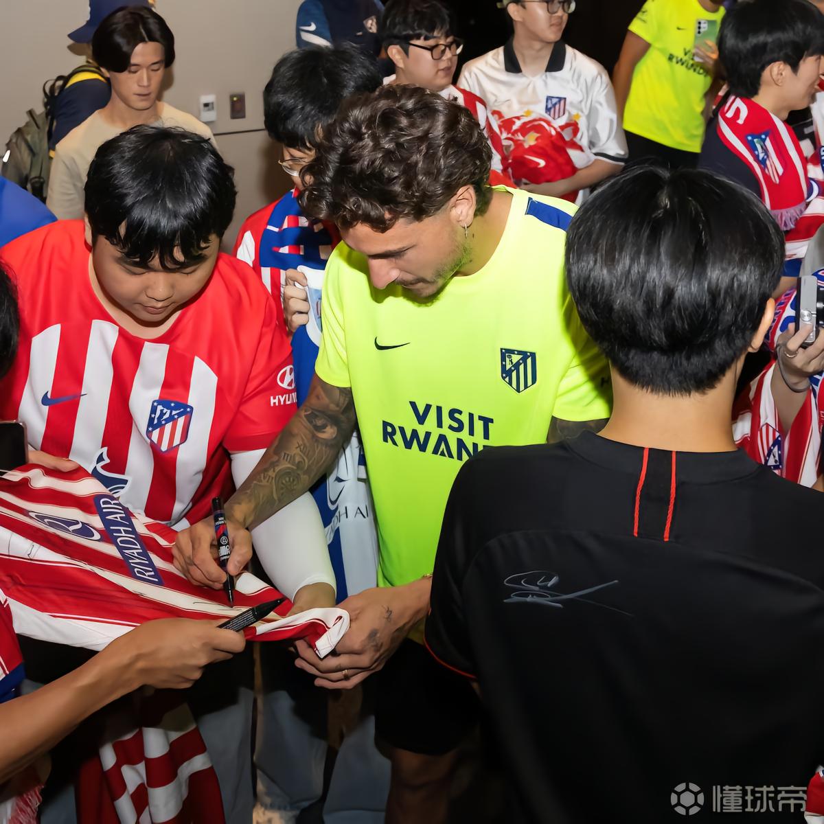 阿斯：马竞正尝试与希门尼斯达协议，让他在转会窗关闭前离队