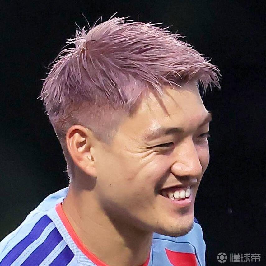日媒：德甲有14名日本球员，是五大联赛中数量最多的联赛