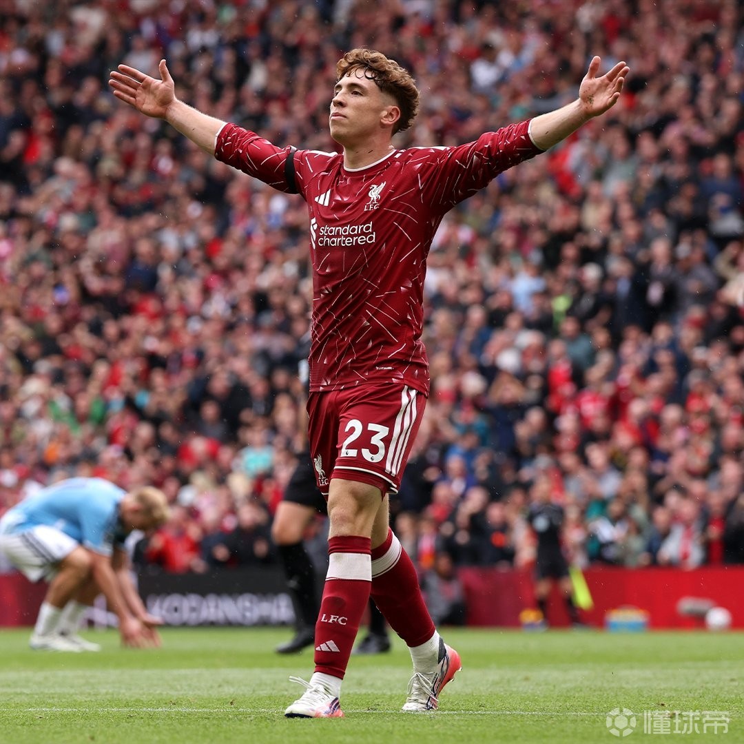 赛季头两场英超都是2-2，利物浦是继埃弗顿之后历史第二队