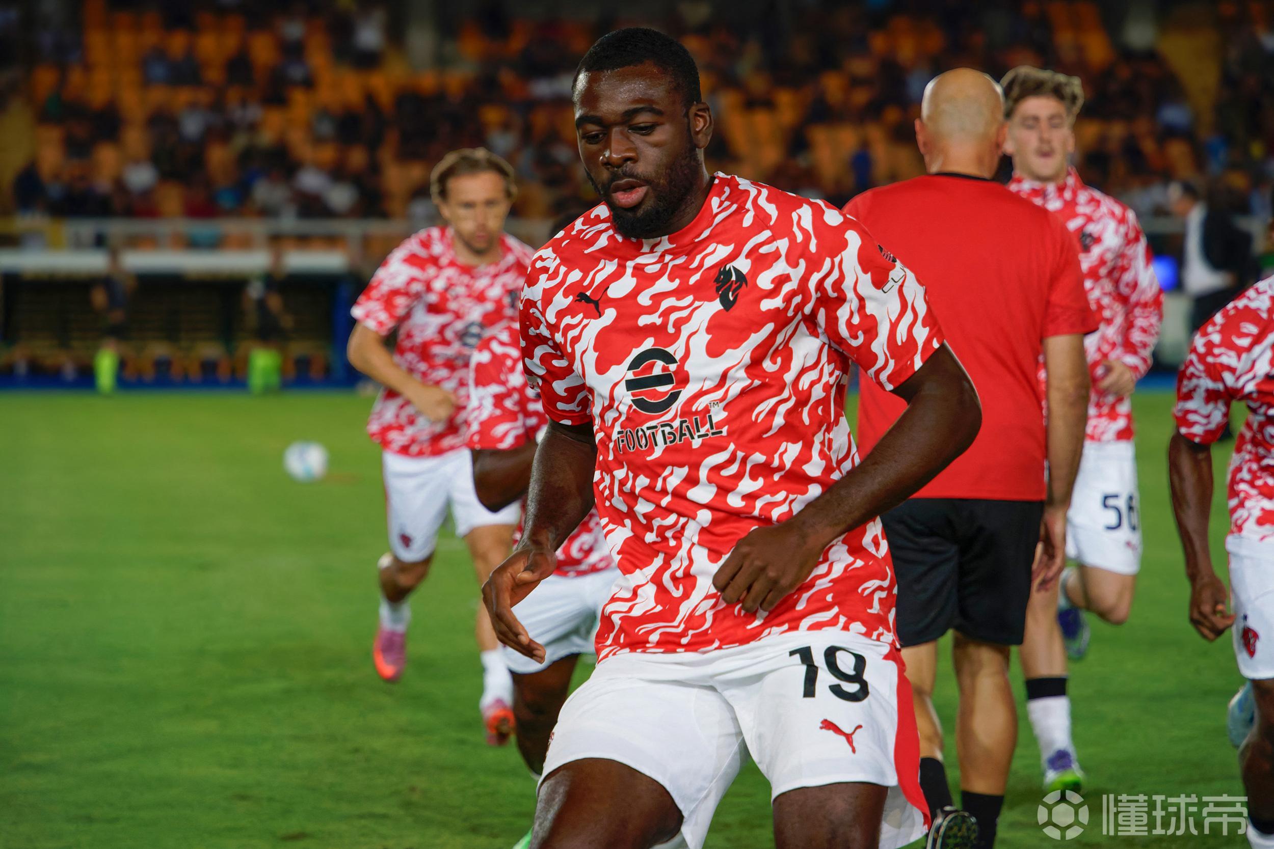 迪马济奥：米兰重启希门尼斯和波尔图谈判；福法纳受英超关注