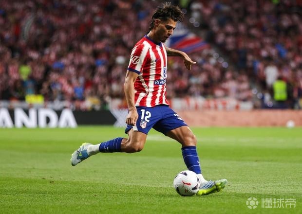 官方：马竞前锋卡洛斯-马丁租借加盟克罗地亚哈伊杜克