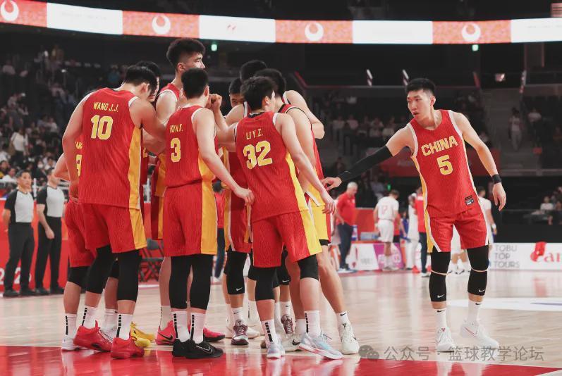 105-61！淘汰菲律宾！中国男篮晋级八强