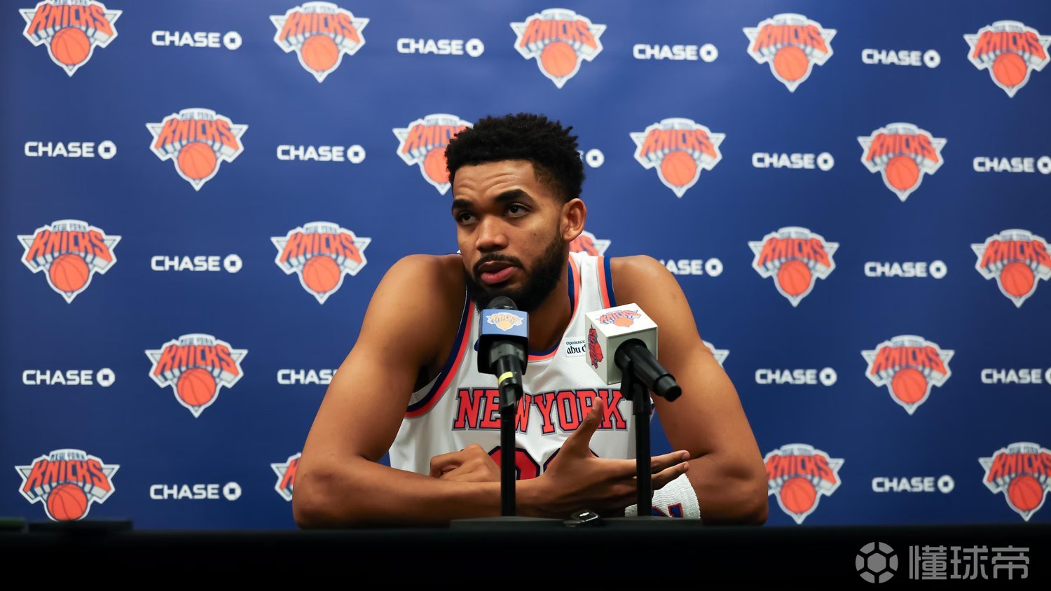 ESPN：唐斯愿降薪续约，但认为尼克斯要求不合理