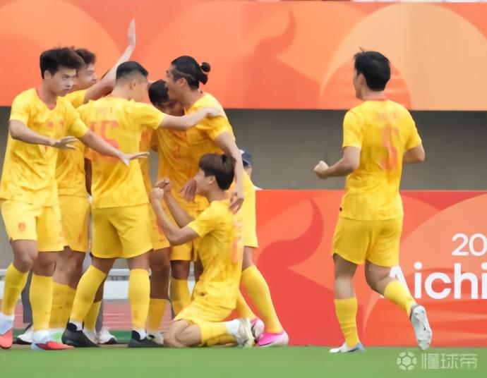 韩媒：韩国队险些被“中国梅西”击沉，裴峻浩的绝杀价值千金