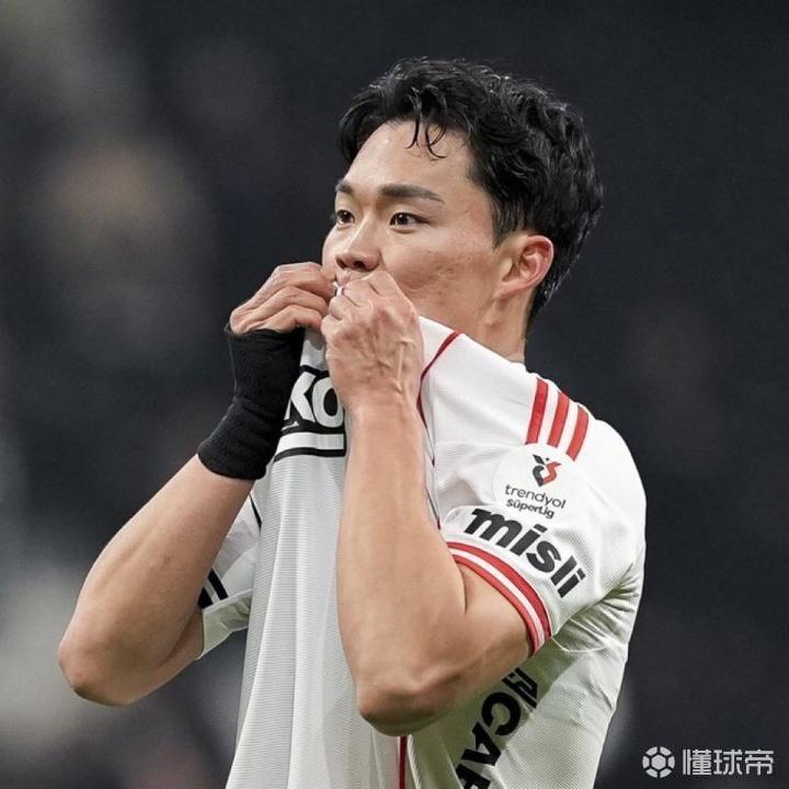土媒：热刺有意贝西克塔斯前锋吴贤揆，孙兴慜为双方牵线