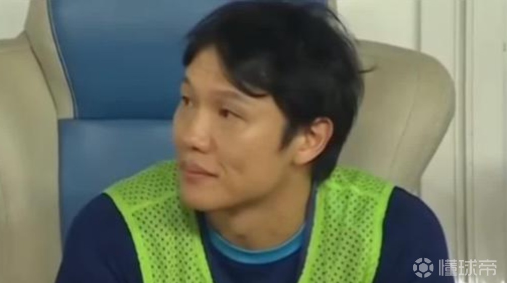 博主：邓卓翔再次出任武汉三镇代理主教练