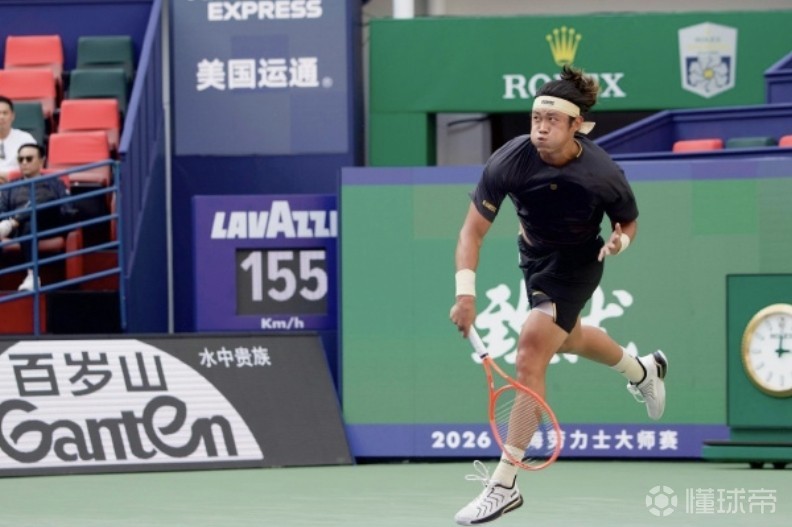 张之臻1-2遭马哈奇逆转，连续3年上海大师赛一轮游