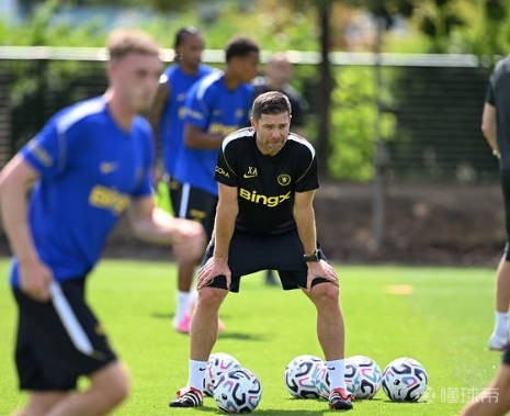 邮报：切尔西计划翻新科巴姆并改造总部，已与当地政府沟通