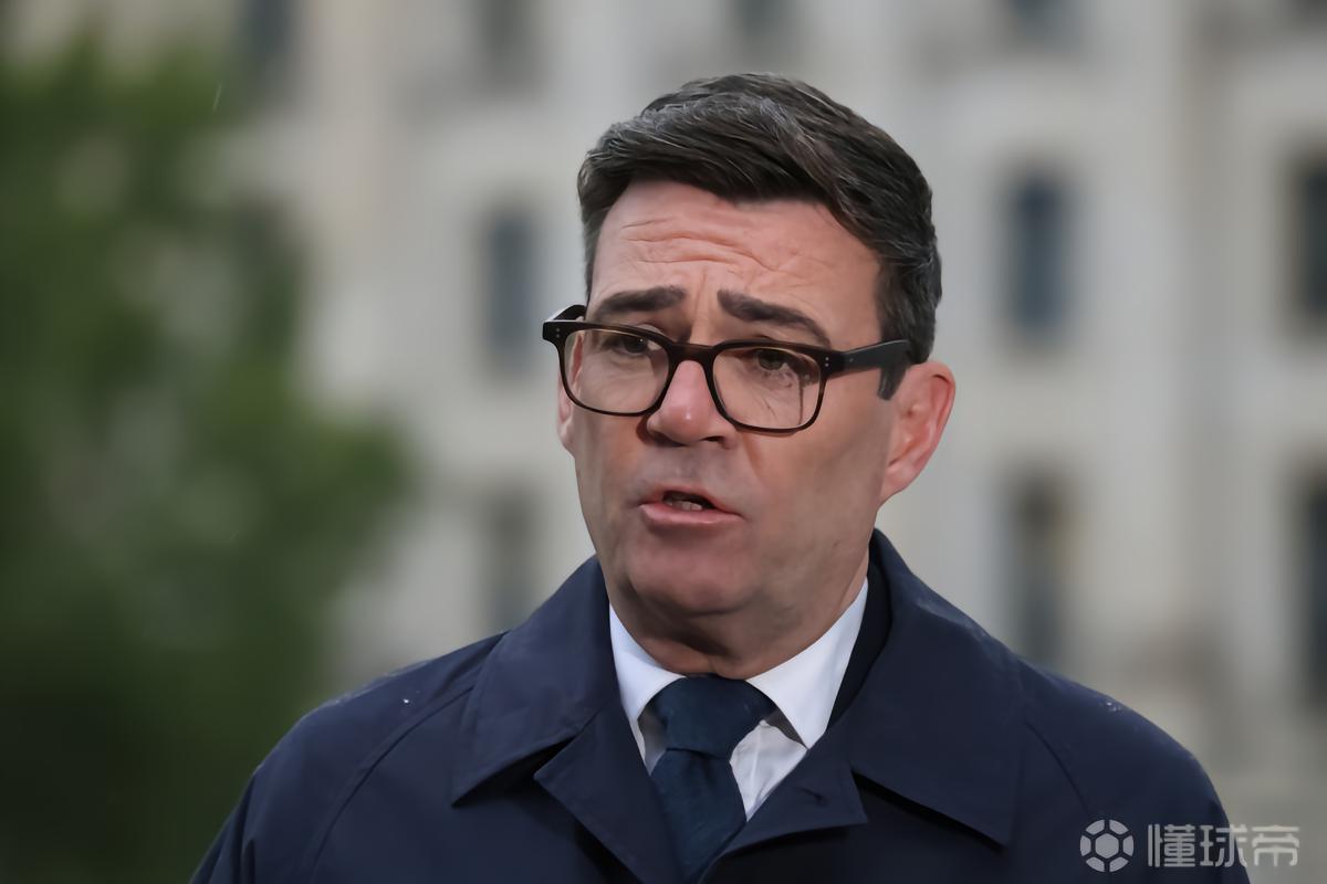 英国首相伯纳姆：我没有淡化曼城违规指控的严重性