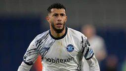 贝勒汉达：我训练时曾一拳击倒过前队友，但从没有拿刀威胁他