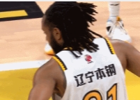 连续抱怨！威尔斯不满吹罚领到技术犯规