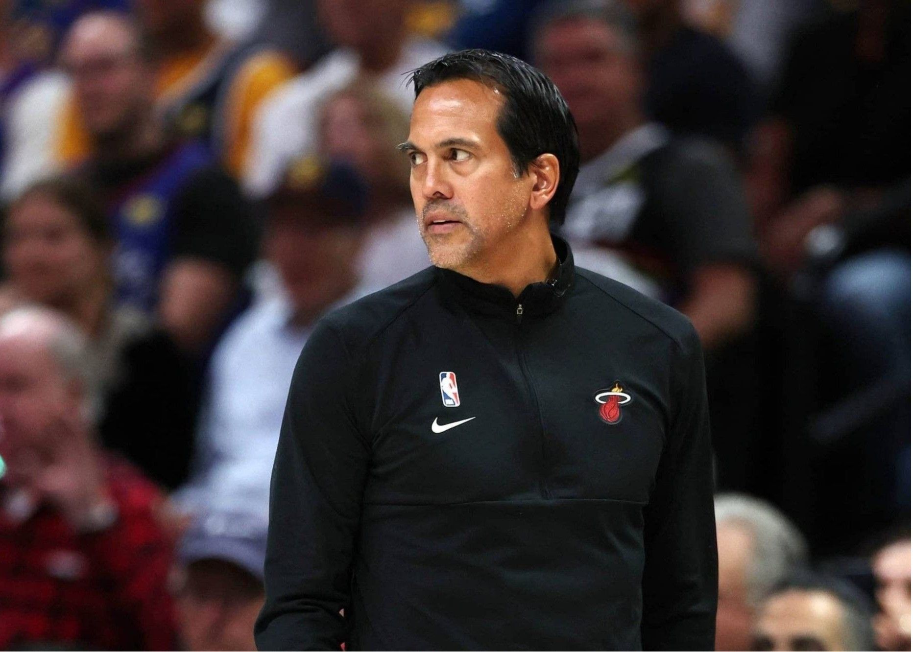热火成为NBA历史首支连续两场季后赛都输分30+的球队