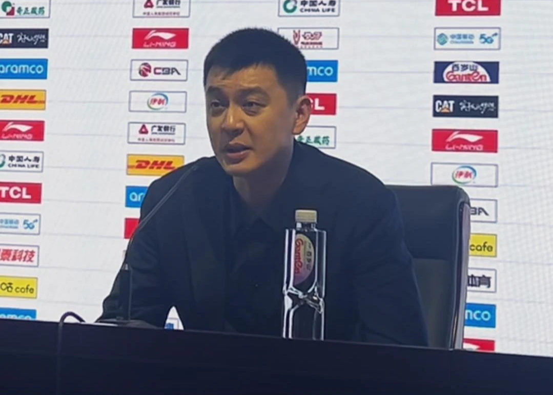 赛后发布会上杨鸣说系列赛没法抗衡广厦  ，同时也祝福了对手~