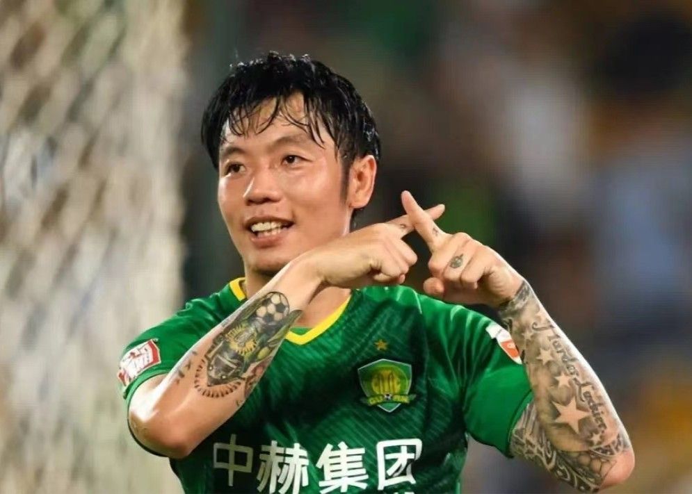博主：国安在上海开启训练备战大连英博，张稀哲昨夜归队