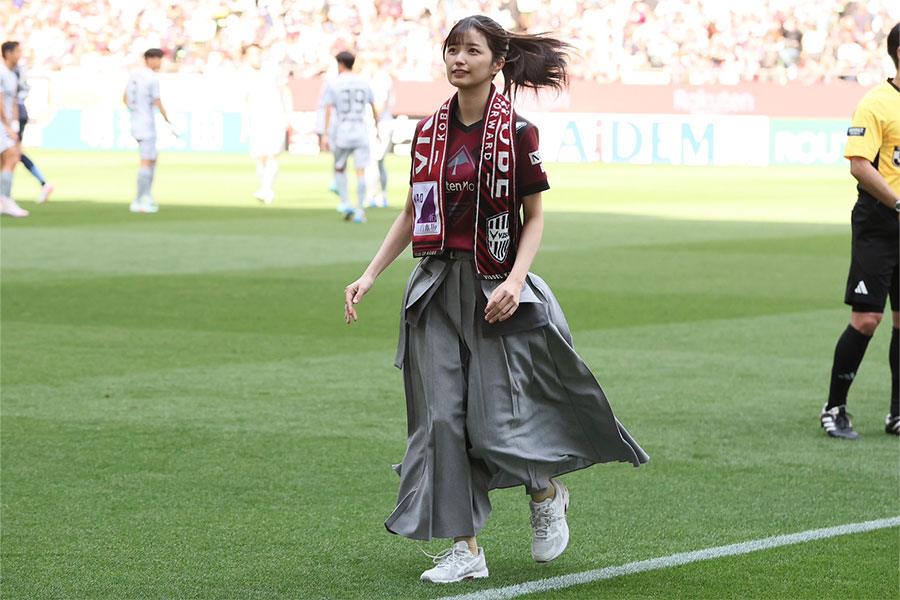 乃木坂女星担任神户胜利船开球嘉宾，到场3场胜率100%