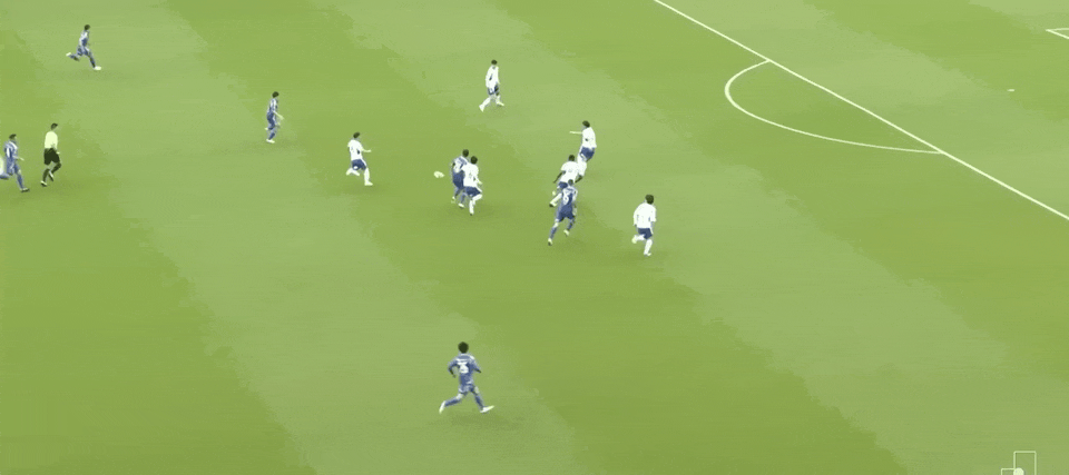 ⚽日职联战报：远野大弥双响，傅明多次争议判罚，横滨水手3-0町田